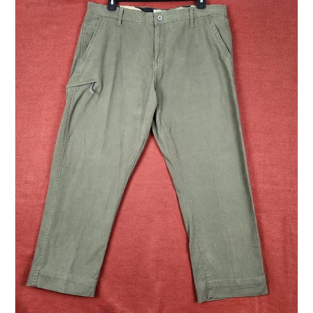 Weatherproof Vintage Men's Army Green Pants Size 38x30 Athleisure Work Casual